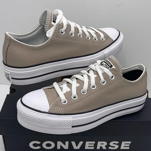 Converse WMNS Tan A14906C
CTAS LIFT OX
WONDER STONE/WHITE/BLACK Platforms - Picture 10 of 16